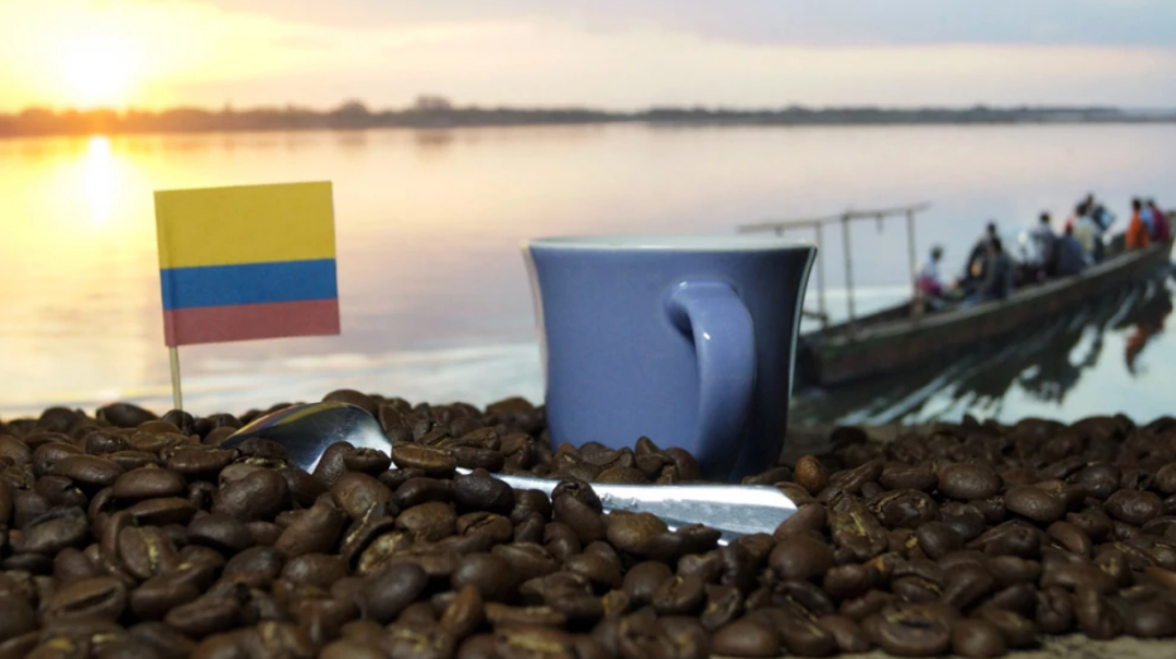 Купить онлайн Кофе арабика Колумбия, 100г в интернет-магазине Беришка с доставкой по Хабаровску и по России недорого.